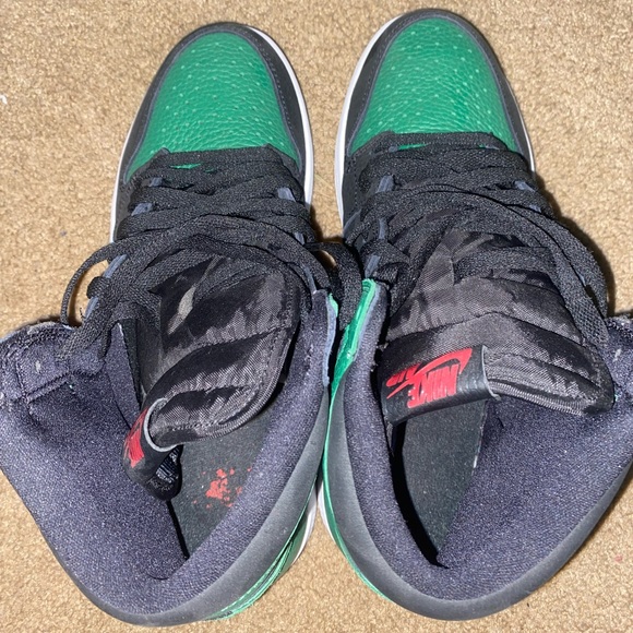 Pine green Jordan 1's size 9.5 men - Picture 3 of 6
